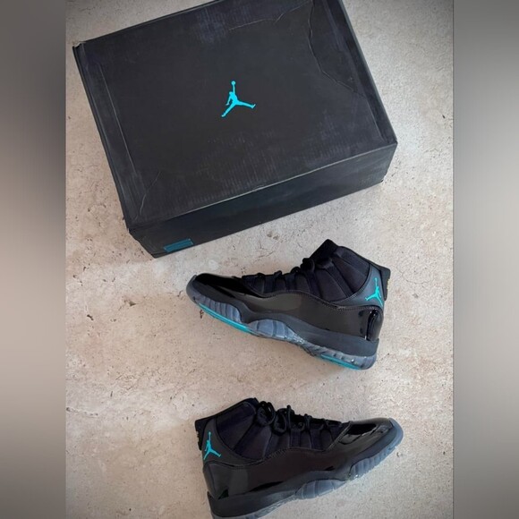 sizzlinsoles173